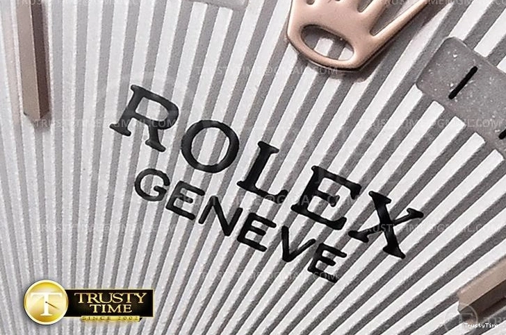 1024 Versatile ROLCEL077C – Cellini Date 39mm 887